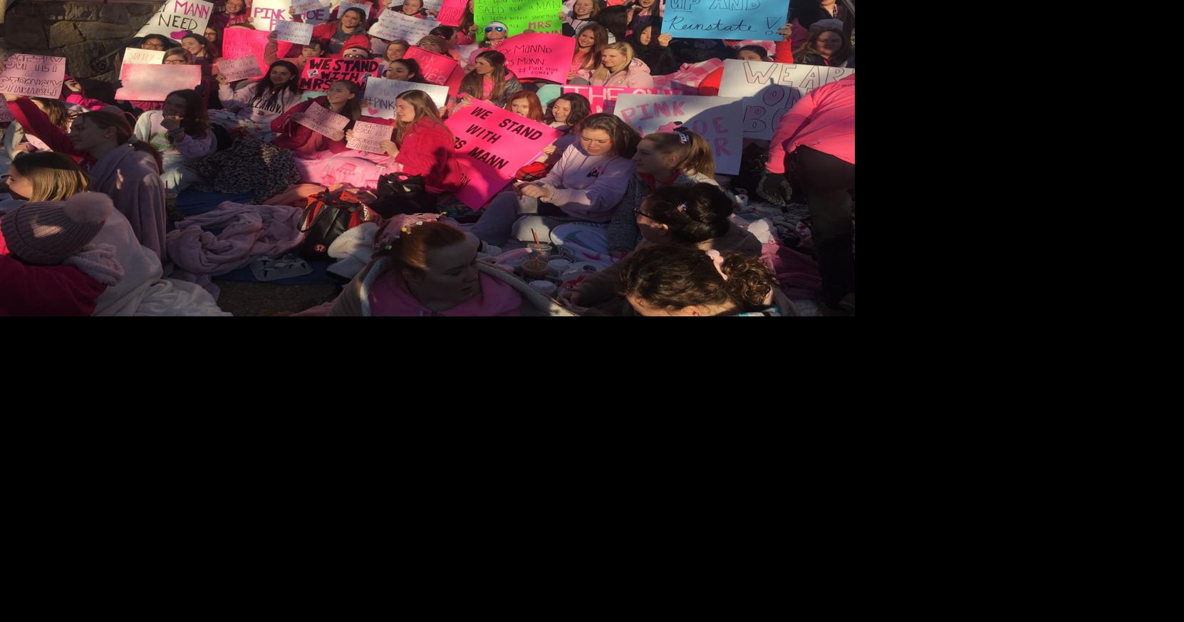 VIDEO | Padua power: Students rally to reinstate fired principal | The ...