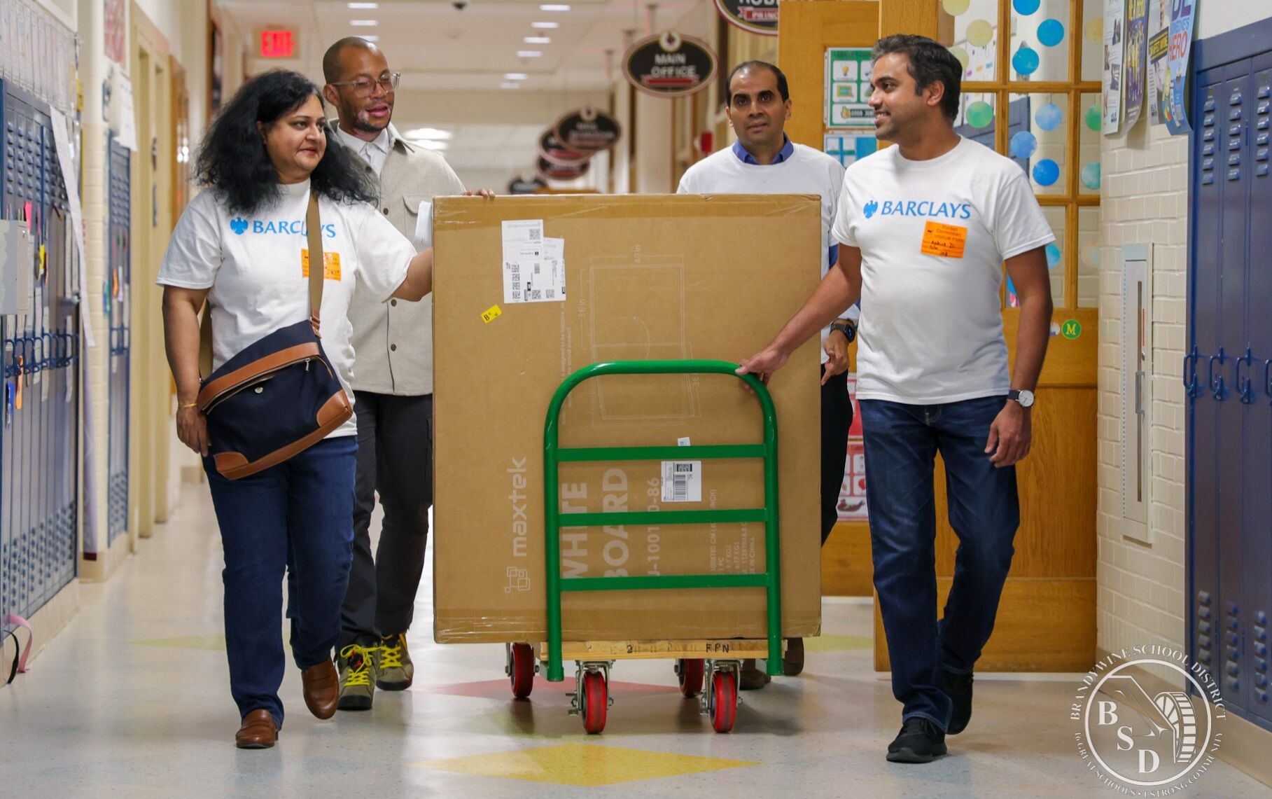 Barclays Bank adopts Harlan Elementary