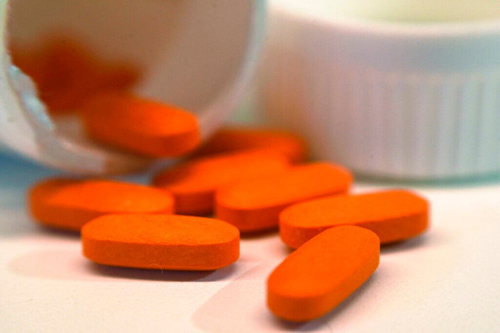 Senate Bill could make it easier to pick up your prescription meds locally
