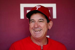 Phillies name Thomson manager