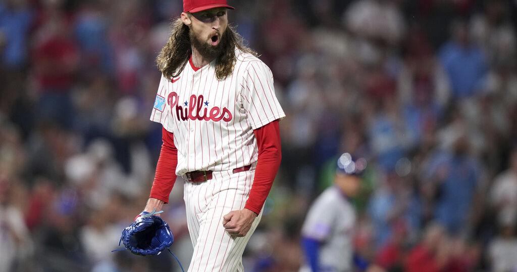 Phillies trade Matt Strahm to KC