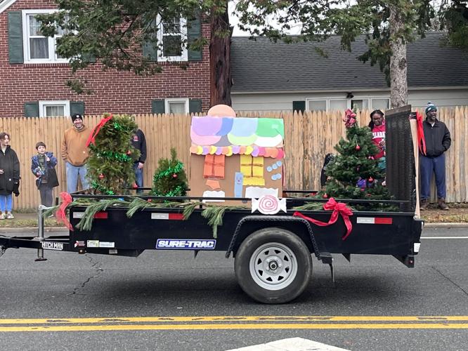 Photo Gallery Claymont Christmas Parade 2023 The Latest from WDEL