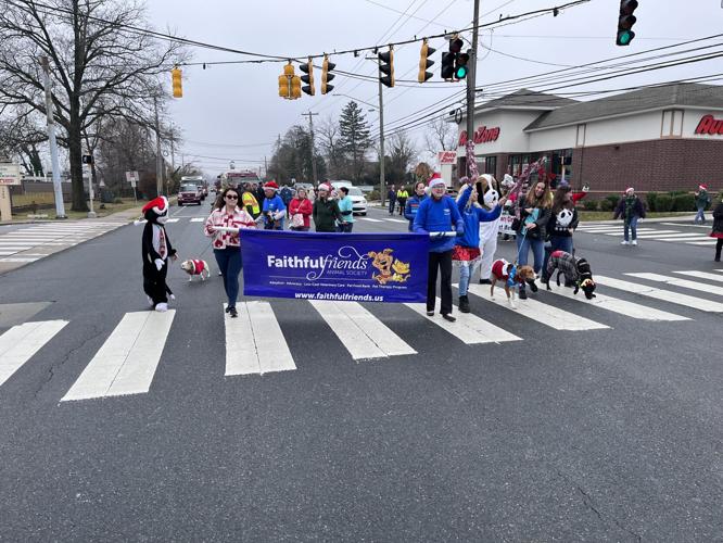 Photo Gallery Claymont Christmas Parade 2023 The Latest from WDEL