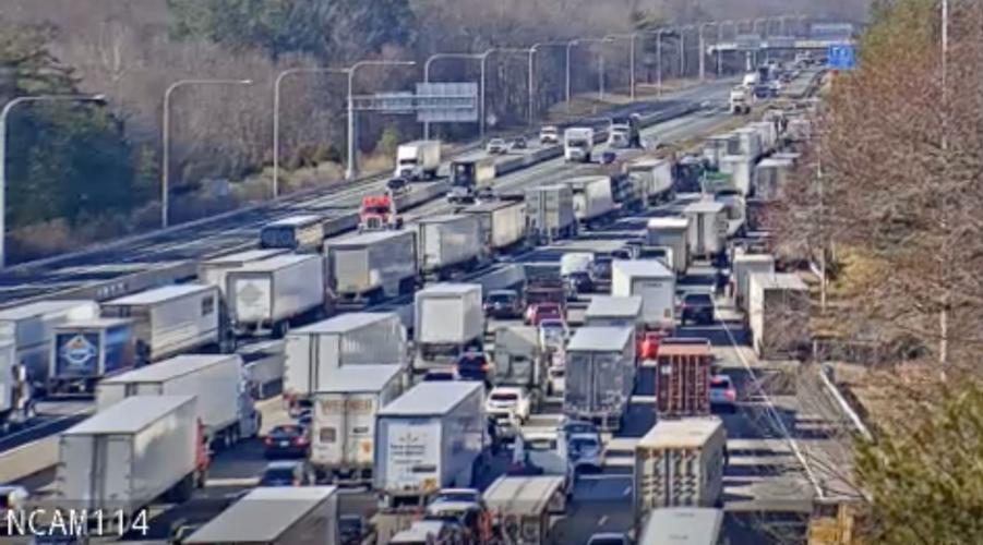 VIDEO | I-95 southbound at Route 896 reopens after truck crash, fuel ...