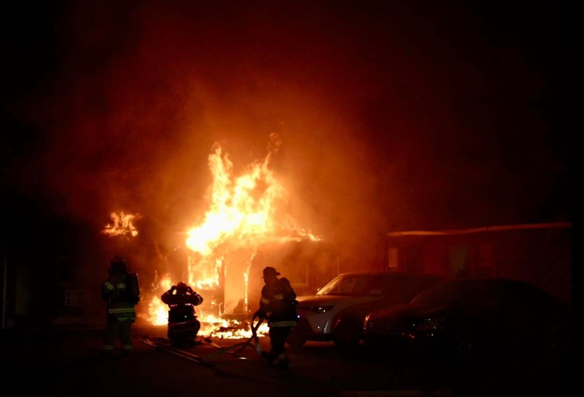 Bear motel closed after fire that displaced guests, hospitalized 2