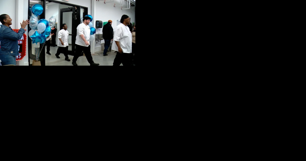 Graduates celebrate new futures at Food Bank of Delaware