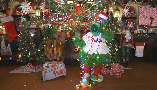 This 4 Hour Phillie Phanatic Yule Log Video Is The Perfect Holiday