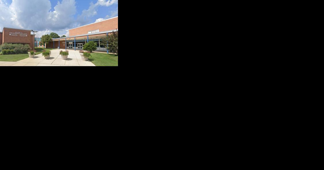 Dickinson student faces 4 felony charges after bringing gun to school - Vimarsana News