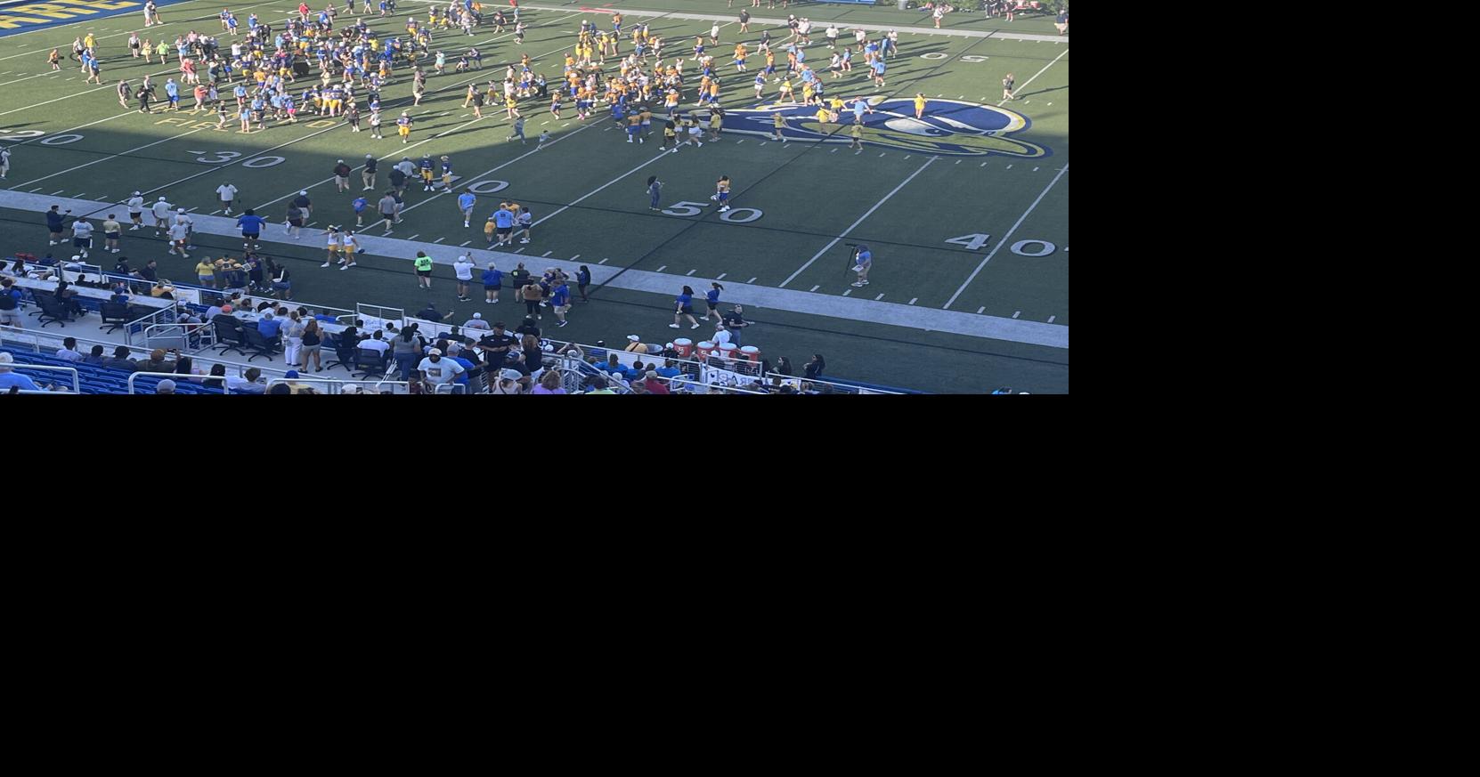 Burton's interception clinches Gold's first Blue-Gold Football victory since '21