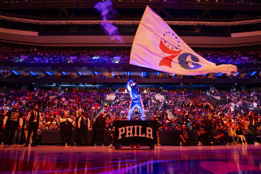 Philadelphia mayor strikes a deal with the 76ers to build a new arena downtown