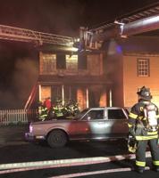 2 injured in overnight Delaware City fire