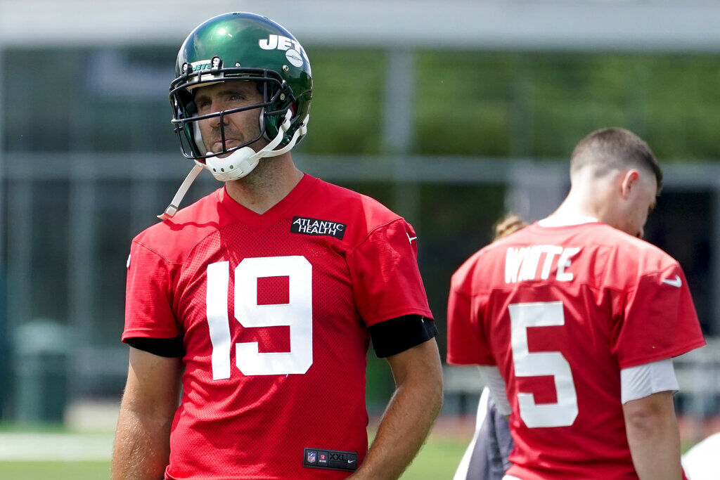 Jets QB Joe Flacco to start vs. Ravens; Zach Wilson (knee) out