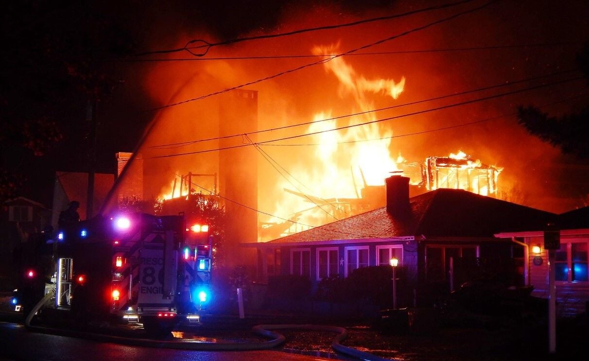 Fire destroys Dewey Beach home