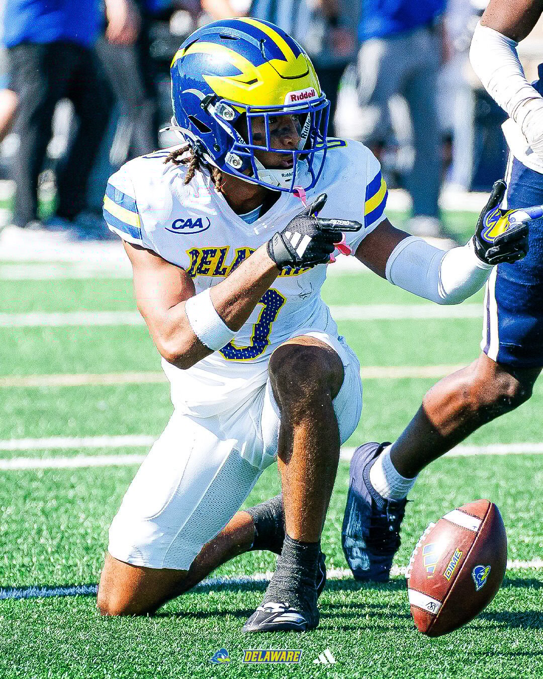 Marker’s 4 TDs, key defensive stops allow unbeaten Delaware to hold off Monmouth late, 42-35