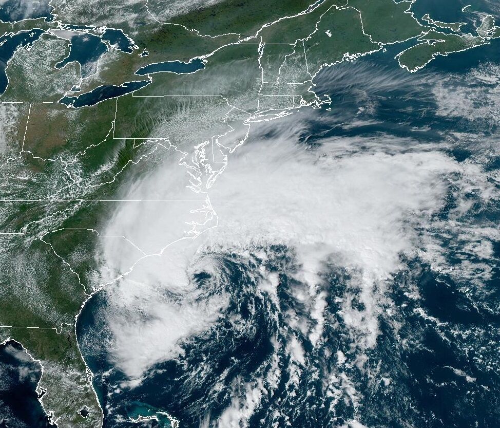 Tropical Storm Ophelia Hits the North Carolina Coast - The New