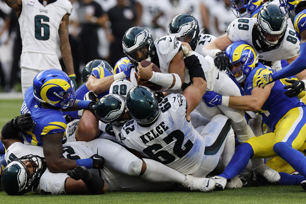 Handing out 10 awards from the Eagles-Jets game