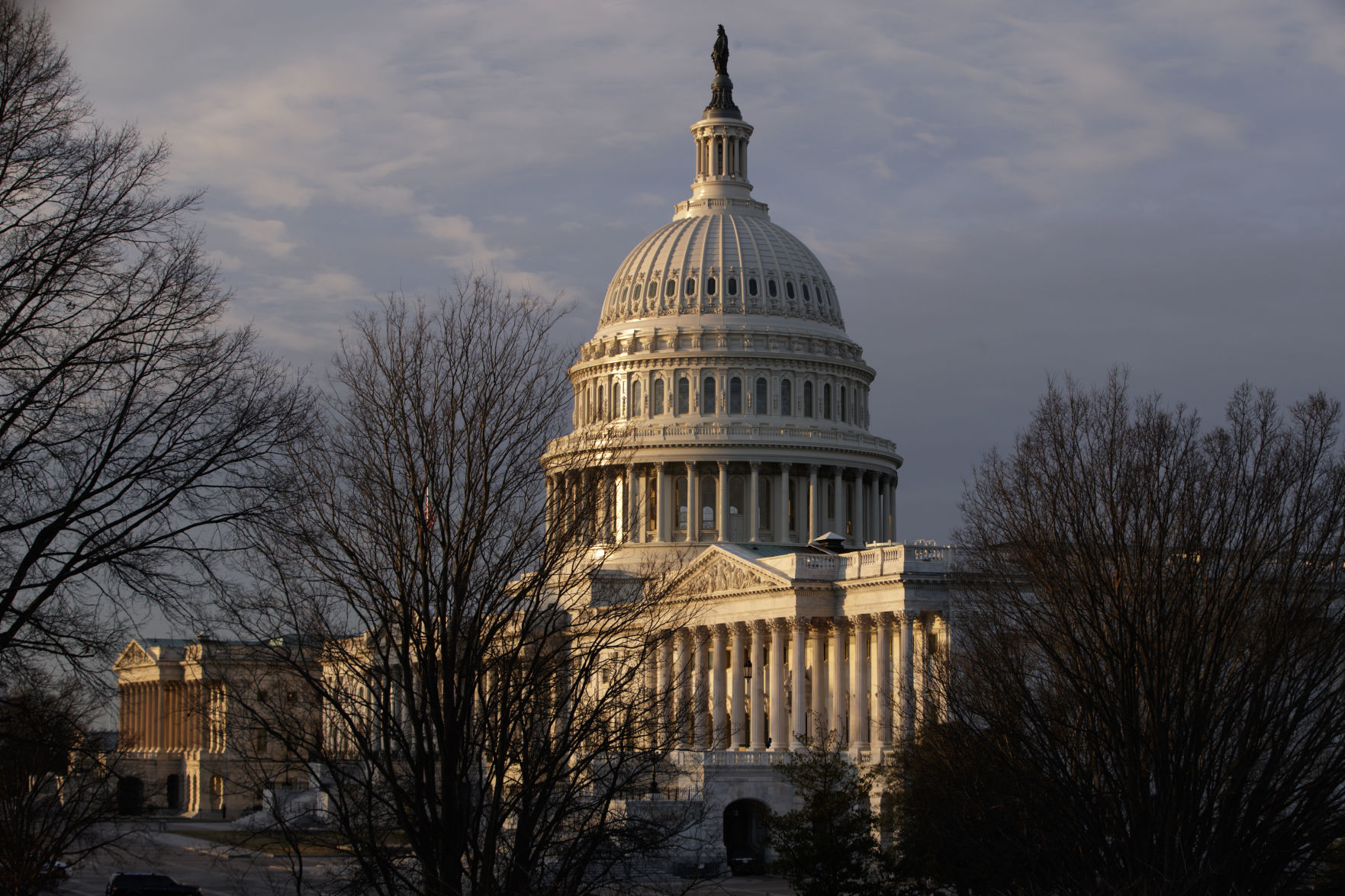 Del. DC Delegation sounds healthcare alarm as government shutdown continues