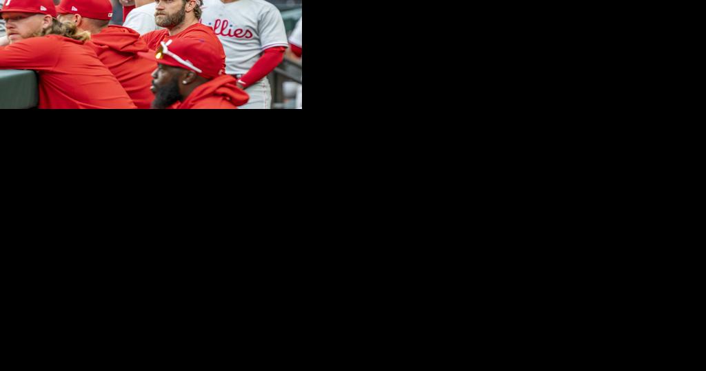 Phillies' Bryce Harper faces Ranger Suárez in batting practice