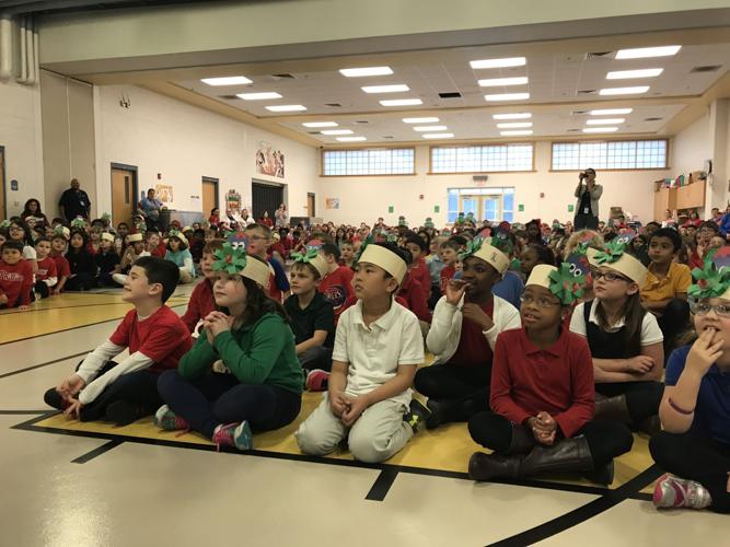 VIDEO Lancashire Elementary School class is ‘Phanatic about Reading