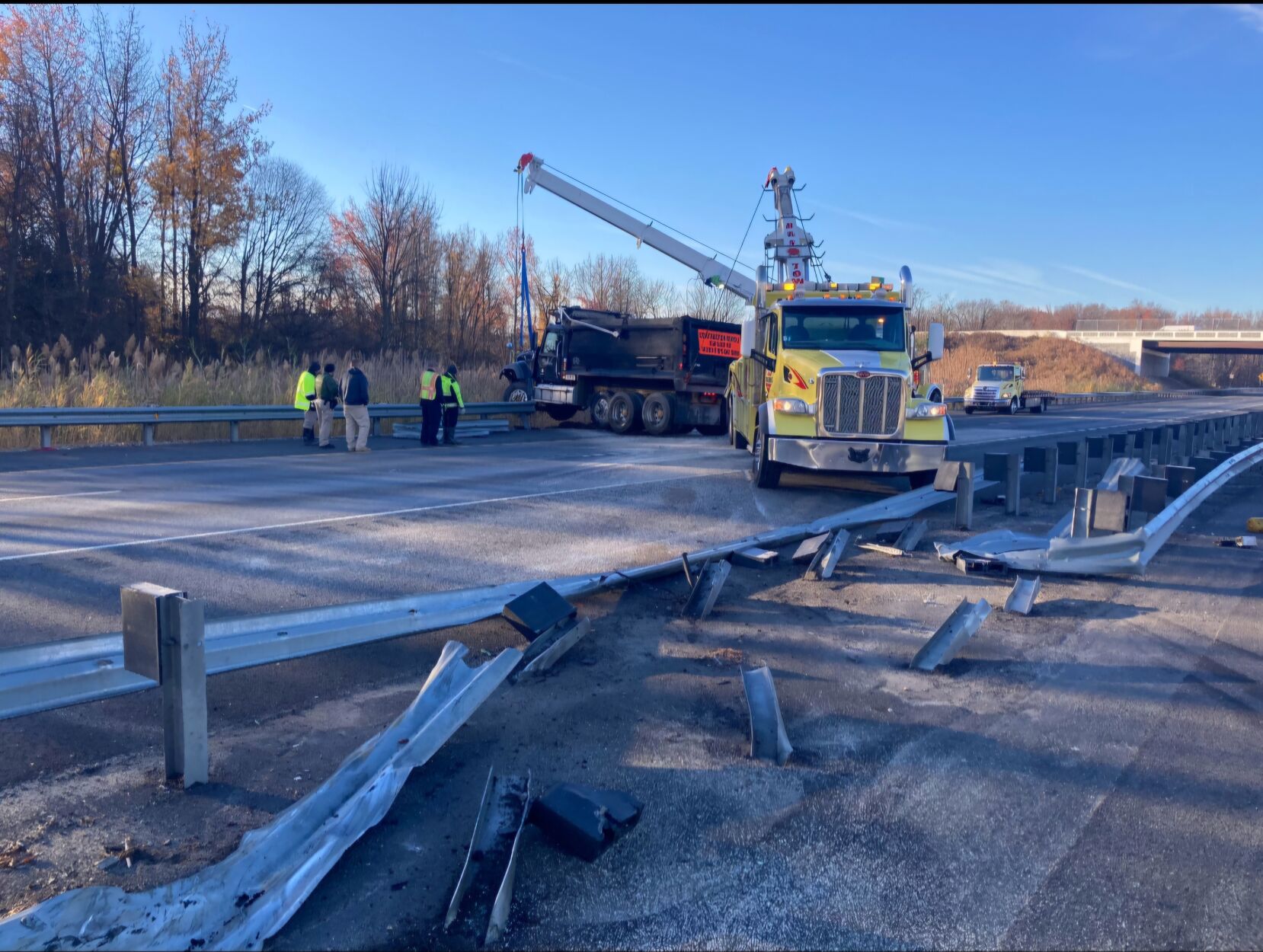 Truck hits bridge overpass and shuts down part of I-95 | The Latest ...