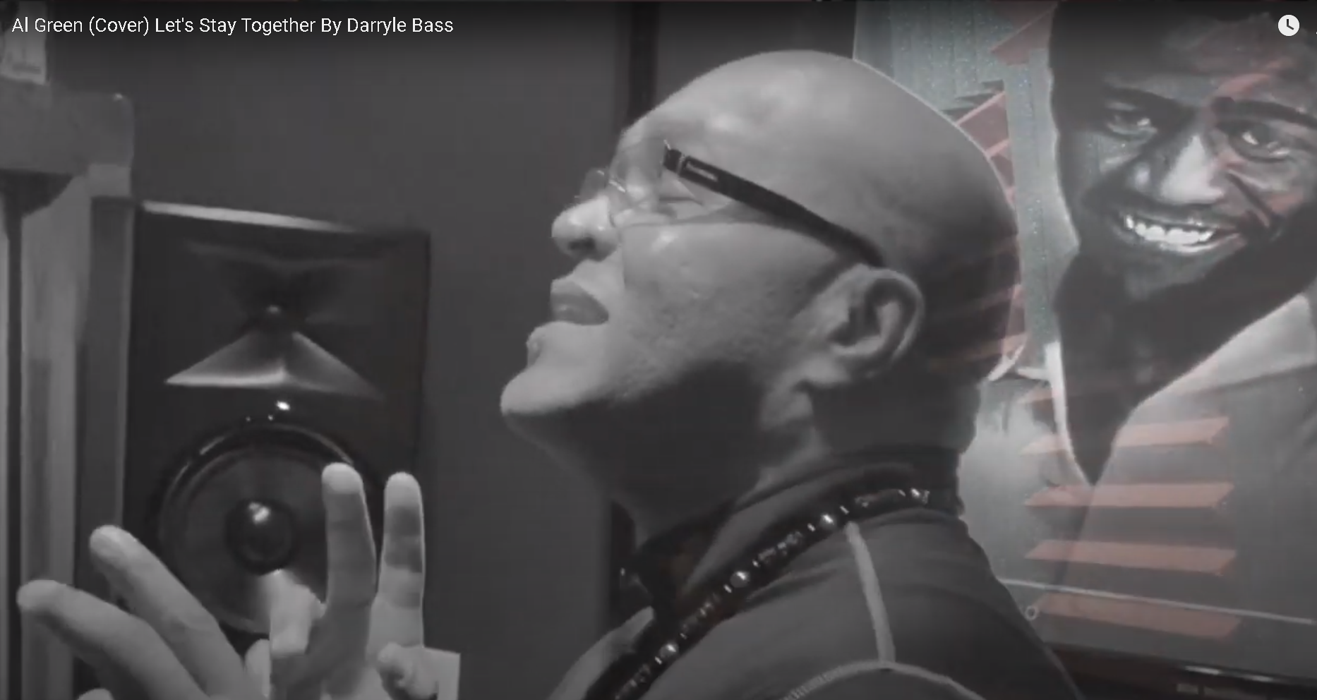 VIDEO Delaware pastor takes stage for image