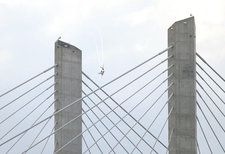 F 35 flies between bridge.JPG