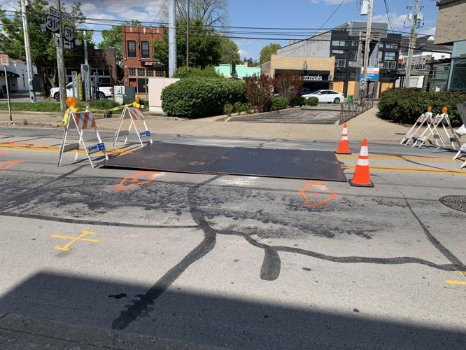 Cave-in sewer line at Baxter Avenue.JPG
