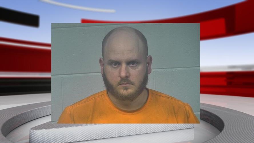 Taylor Barnett mugshot.jpg