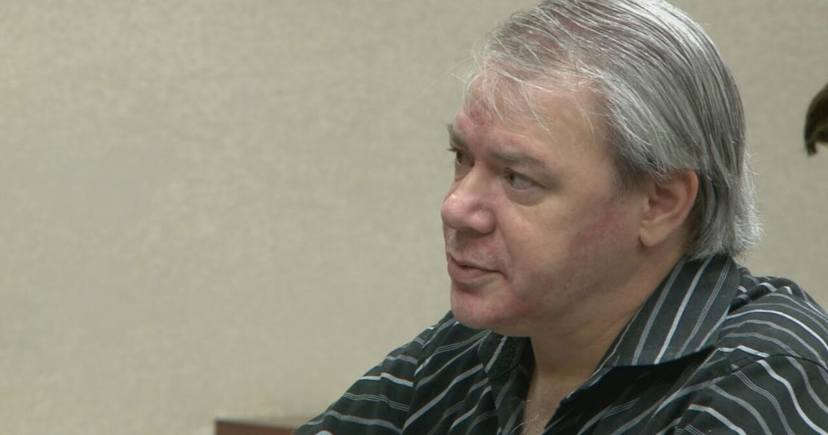 Louisville man accused of hoarding hazardous materials in Highview home pleads guilty, avoids jail | In-depth Louisville man accused of hoarding hazardous materials in Highview home pleads guilty, avoids jail | In-depth