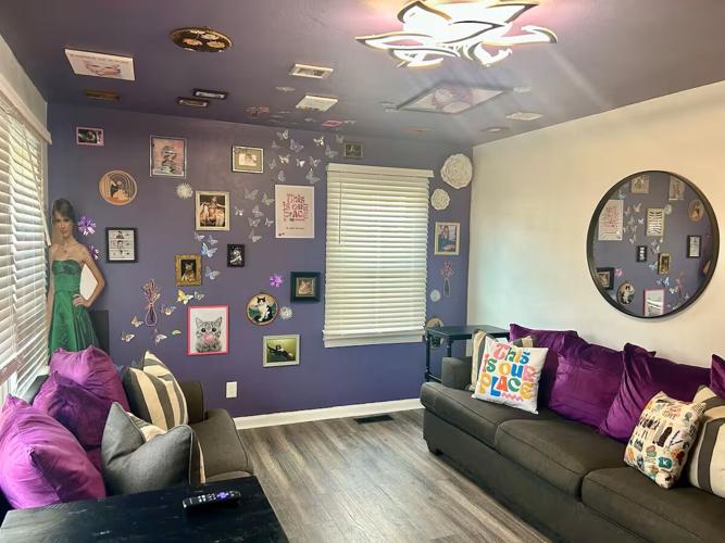 TAYLOR SWIFT THEMED AIRBNB IN ETOWN 3.jpeg