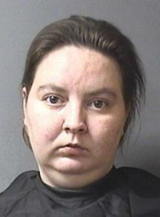 Indiana mom arrested after police say 5-year-old found in running