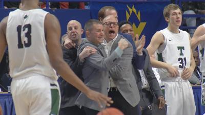 Shamrocks celebrate Sweet 16 title