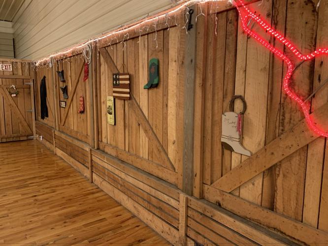 LIGHTS DANCE BARN - SCOTTSBURG - KEITH KAISER 6-25-202 0 (10).jpeg