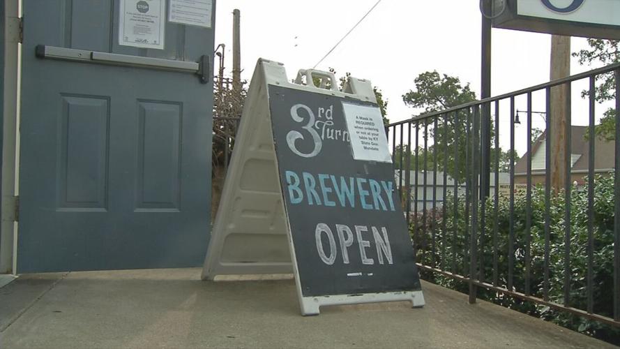 3rd turn brewing jeffersontown sign