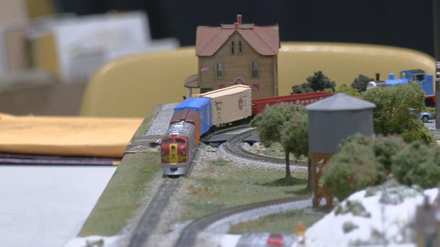 MODEL TRAIN SHOW.jpeg