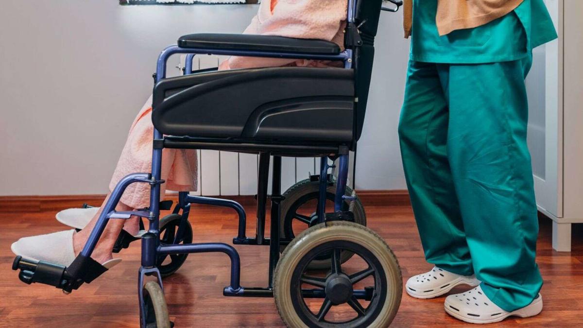 Crocs Launches Campaign To Give Health Care Workers Free Shoes