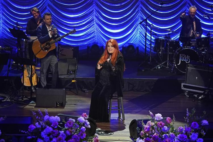 NAOMI JUDD MEMORIAL - AP 5-5-2022 4.jpeg