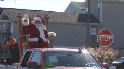 Metro Louisville Santa Caravan