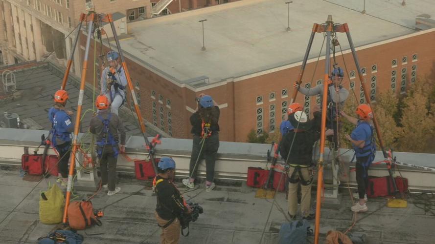 RAPPELING FOR DOWN SYNDROME