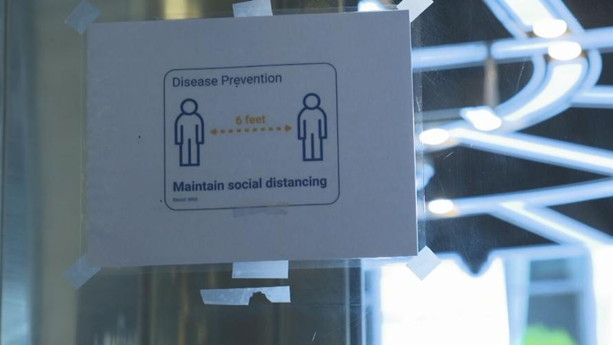 Social distancing sign.jpg