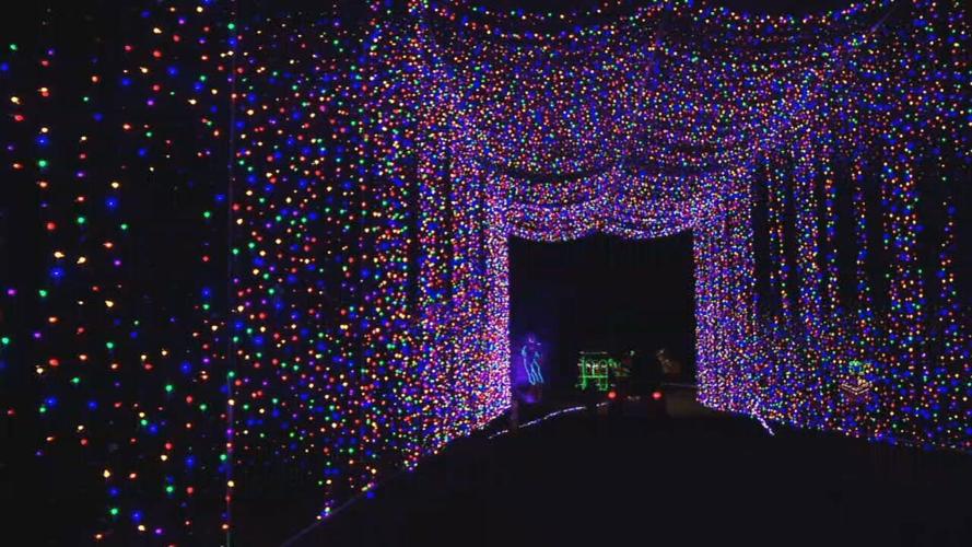 lights under louisvlle