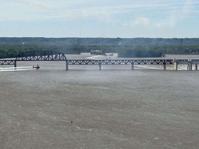 Twin Beech 18-Thunder Air Show 4-20-24