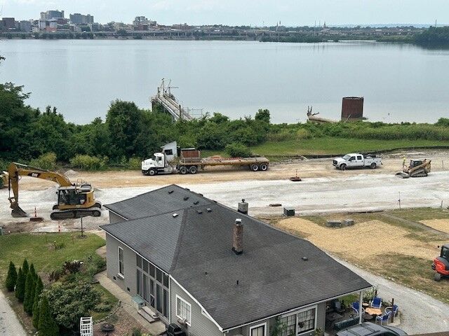 Clarksville Main Street flood wall gate installation 6-18-24 (4).jpg