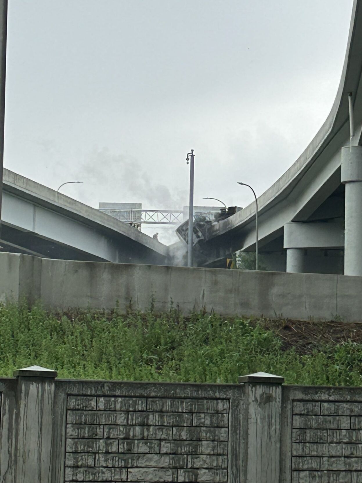 Crash on Interstate 65 near Kennedy Bridge