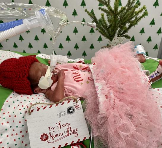 Norton 2021 Christmas NICU babies (20).jpg