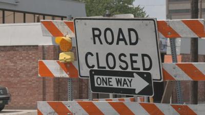 Road closed (generic)