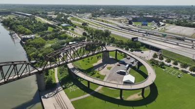 BIG FOUR BRIDGE.transfer_frame_4563.jpeg