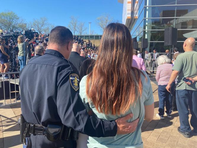 LOUISVILLE MASS SHOOTING COMMUNITY VIGIL - APRIL 12, 2023.jpg 9.jpg