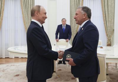 Russia - Putin meets with US special envoy Witkoff 8-6-2025