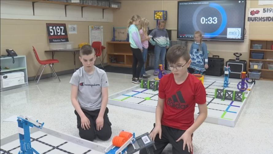 BurnsideBots Robotics team-EKY